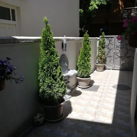 Andrina Sweet Appartement *